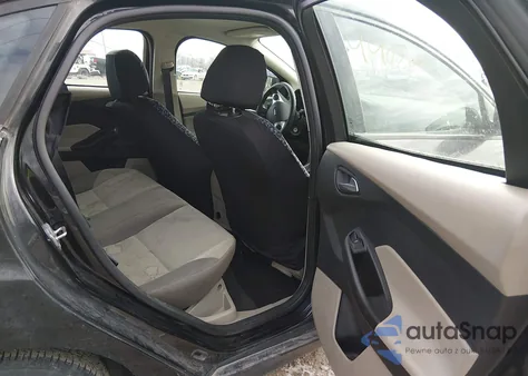 2014 Ford Focus Se z USA, uszkodzony, nr VIN 1FADP3F23EL345221